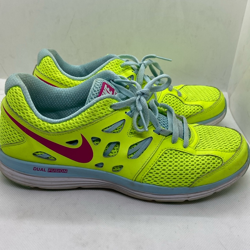 Nike Dual Fusion Lite Neon Yellow Pink Running Shoes Womens Size 8